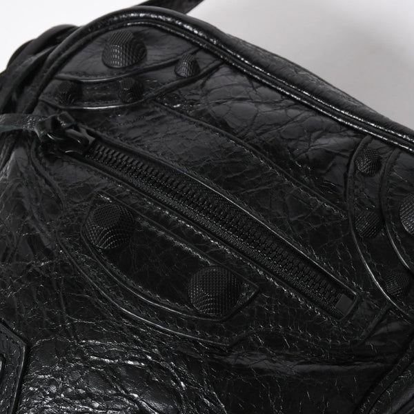 極美品 BALENCIAGA バレンシアガ ル カゴール ショルダーバッグ 719065 レザー ブラック 現行 中古 4a008218