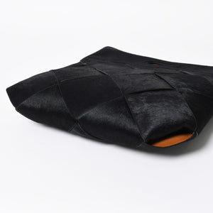 新品未使用品 BOTTEGA VENETA ボッテガヴェネタ ハラコ イントレチャート B08226780G ブラック ブラウン シルバー金具 中古 4a007865