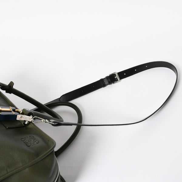 新品同様品 LOEWE ロエベ アマゾナ 44 アナグラム Amazona 44 Anagram ハンドバッグ カーキ 061506 中古 4a008224