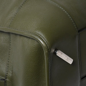 新品同様品 LOEWE ロエベ アマゾナ 44 アナグラム Amazona 44 Anagram ハンドバッグ カーキ 061506 中古 4a008224