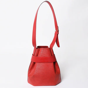 LOUIS VUITTON ルイヴィトン エピ サックデポール ショルダーバッグ M80197 エピレザー レッド ゴールド金具 美品 中古 4a007875