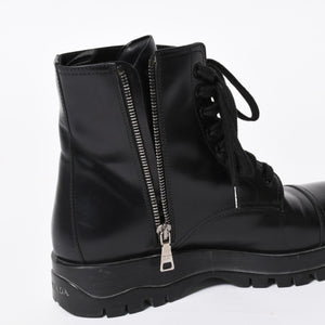 極美品 PRADA プラダ サイドジップ レースアップコンバットブーツ ブラック レザー キャップトゥ サイズ37(23.5cm) シルバー金具 中古 4a007755