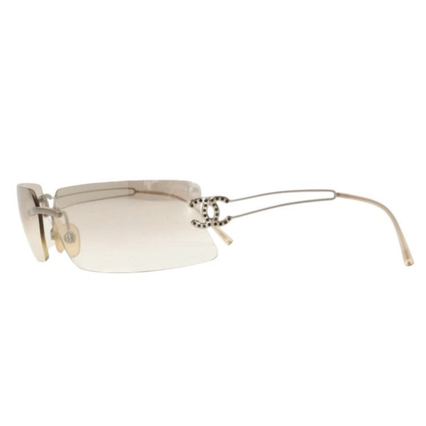 CHANEL Rimless Sunglasses Eyewear Size 120 Coco Mark Silver Gray Rhinestone Plastic Good Condition Used 4a001009