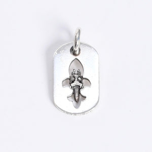極美品 CHROME HEARTS クロムハーツ D TAG SML FLE DAG フレアダガー ドッグタグ スモール ペンダントトップ 重量約8.66g 中古 4a007932