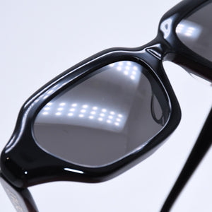 極美品 LOEWE ロエベ レクタンギュラー スリム サングラス LW40157U サイズ51◻︎17 140 ブラック グレー アイウェア ゴールド金具 中古 4a007958