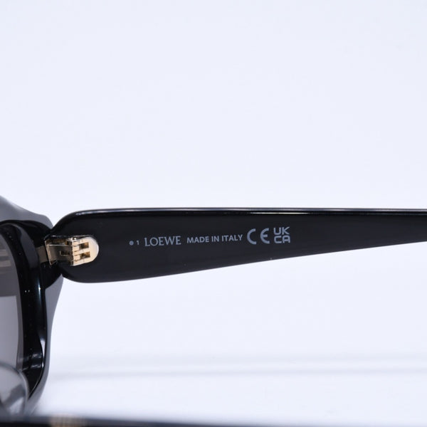極美品 LOEWE ロエベ レクタンギュラー スリム サングラス LW40157U サイズ51◻︎17 140 ブラック グレー アイウェア ゴールド金具 中古 4a007958