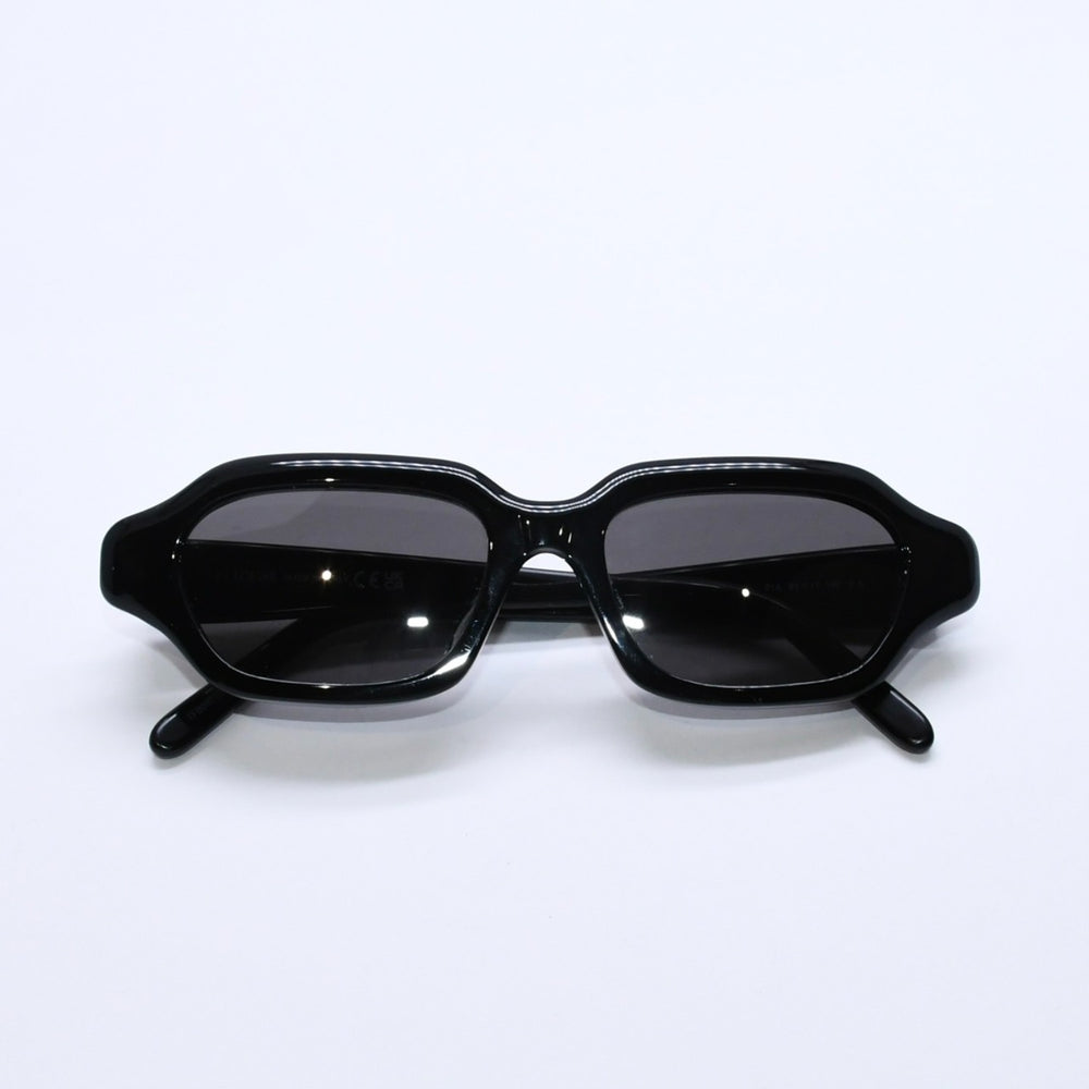 Mint condition LOEWE rectangular slim sunglasses, size LW40157U Size 51◻17 140 Black Gray Eyewear Gold Hardware Used 4a007958