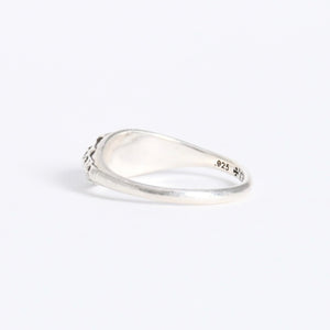 極美品 CHROME HEARTS クロムハーツ TINY PYRAMID RING タイニーピラミッド リング CHプラス 重量約2.13g サイズ8.5号 中古 4a008206