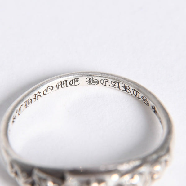 極美品 CHROME HEARTS クロムハーツ TINY PYRAMID RING タイニーピラミッド リング CHプラス 重量約2.13g サイズ8.5号 中古 4a008206