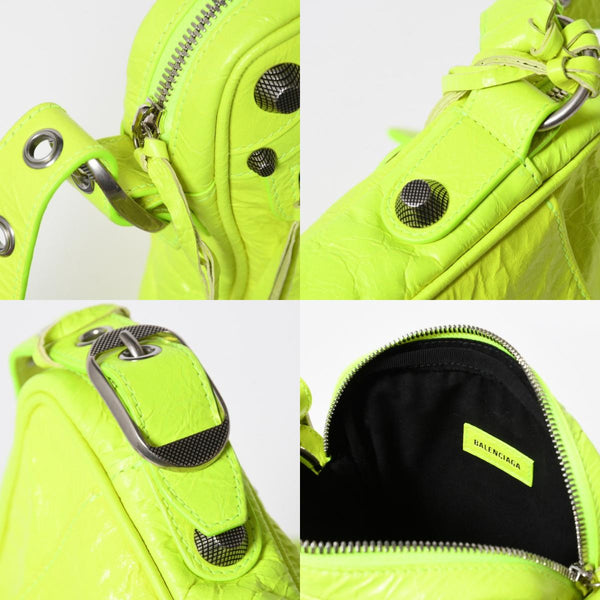 極美品 BALENCIAGA バレンシアガ ルカゴールXS ショルダーバッグ 719065 ネオンイエロー ラムスキン シルバー金具 中古 4a007862