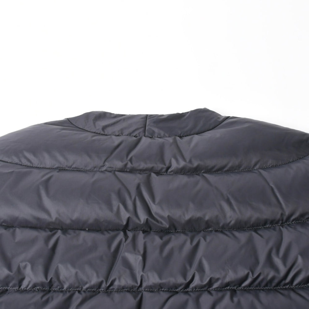 極美品 CHANEL シャネル ダウンジャケット P57125V43070 サイズ36 ココマーク レディース ナイロン ネイビー系 中古 4a007549