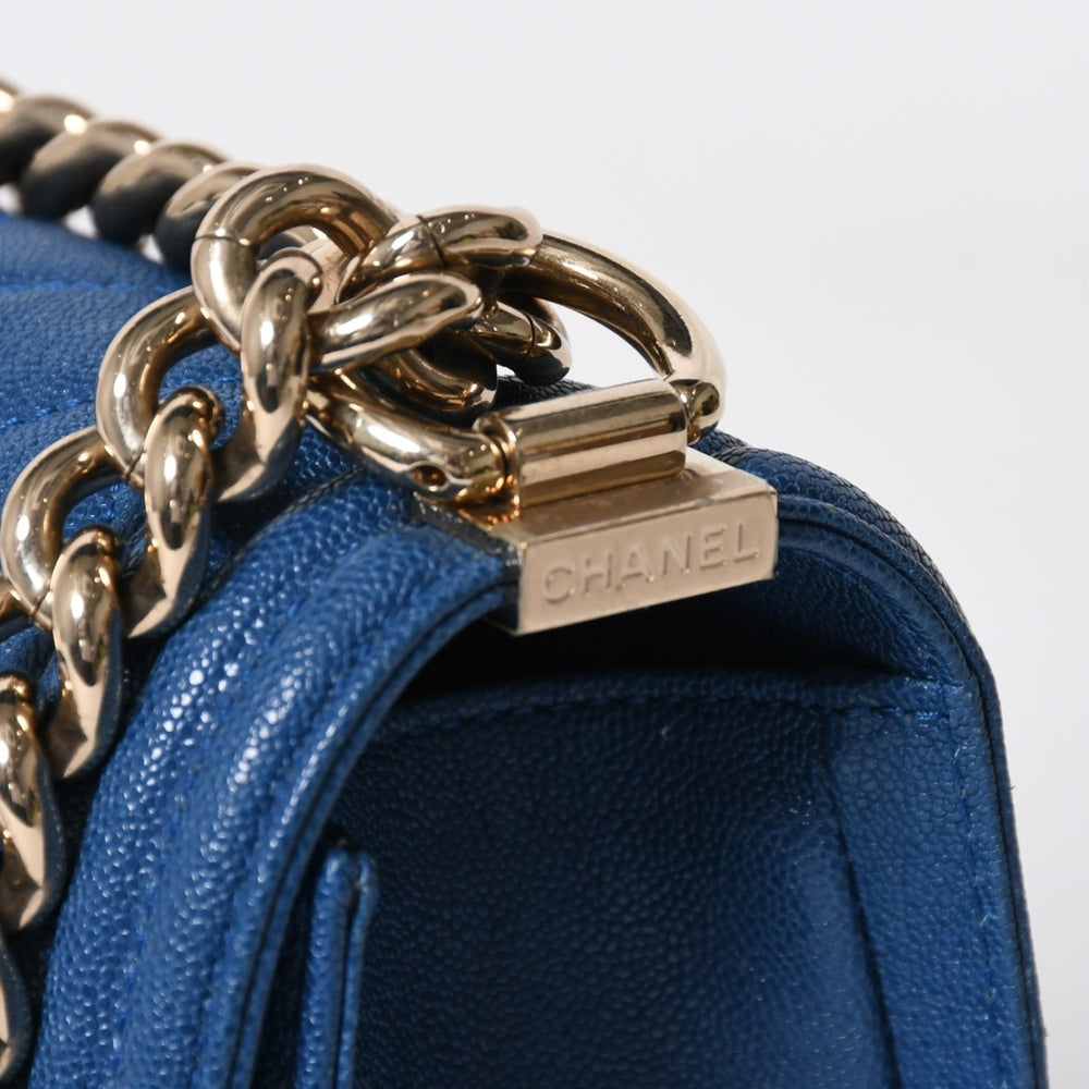 極美品 CHANEL シャネル ボーイシャネル 25 チェーンショルダーバッグ 27番台 ココマーク キャビアスキン ブルー 中古 4a007811