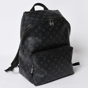 新品同様品 LOUIS VUITTON ルイヴィトン リュック デイパック ディスカバリー・バックパック PM ブラック シルバー金具 モノグラムエクリプス M22558 中古 4a007750