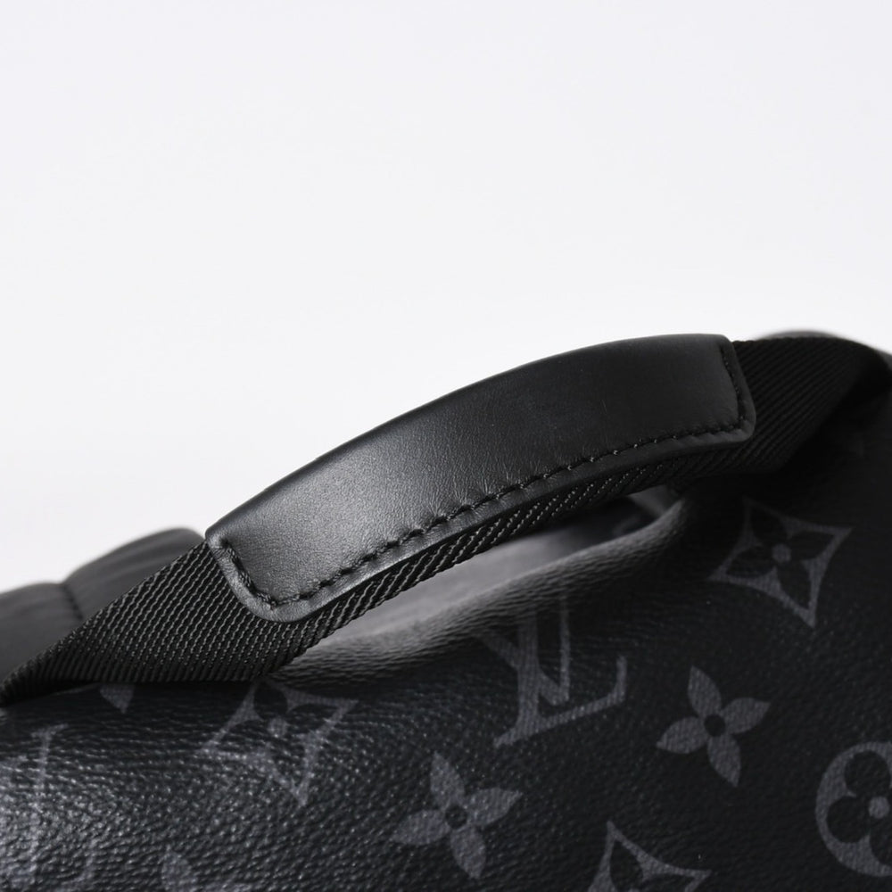 新品同様品 LOUIS VUITTON ルイヴィトン リュック デイパック ディスカバリー・バックパック PM ブラック シルバー金具 モノグラムエクリプス M22558 中古 4a007750