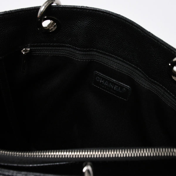 極美品 CHANEL シャネル GST チェーントートバッグ A50995 20番台 ブラック キャビアスキン シルバー金具 ココマーク 中古 4a007794