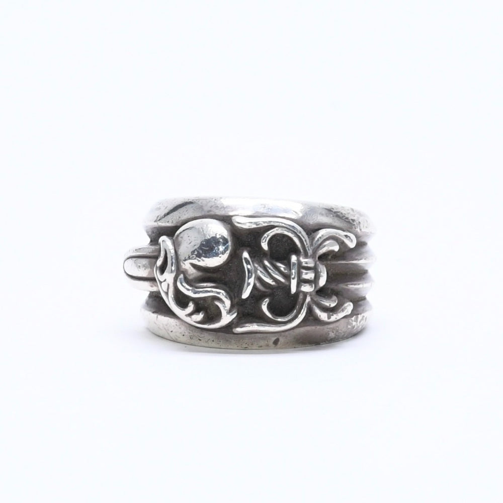 CHROME HEARTS クロムハーツ DAGGER HEART ダガーハート リング 指輪 重量約31.14g サイズ25号 925刻印 シルバー925 美品 中古 4a007980