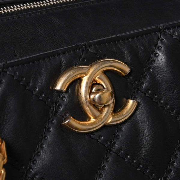 極美品 CHANEL シャネル チェーントートバッグ 15番台 ココマーク マトラッセ レザー ブラック ゴールド金具 中古 4a007780