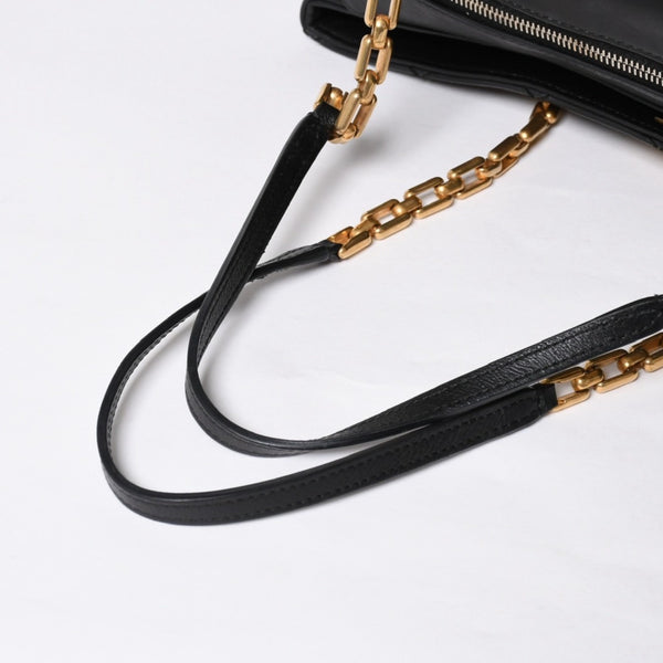 極美品 CHANEL シャネル チェーントートバッグ 15番台 ココマーク マトラッセ レザー ブラック ゴールド金具 中古 4a007780