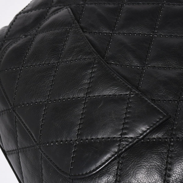 極美品 CHANEL シャネル チェーントートバッグ 15番台 ココマーク マトラッセ レザー ブラック ゴールド金具 中古 4a007780