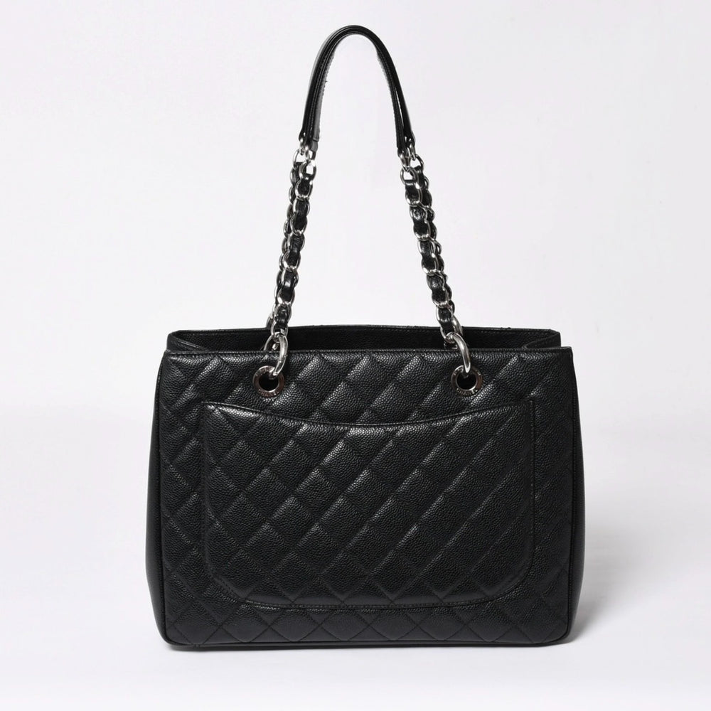 極美品 CHANEL シャネル GST チェーントートバッグ A50995 20番台 ブラック キャビアスキン シルバー金具 ココマーク 中古 4a007794
