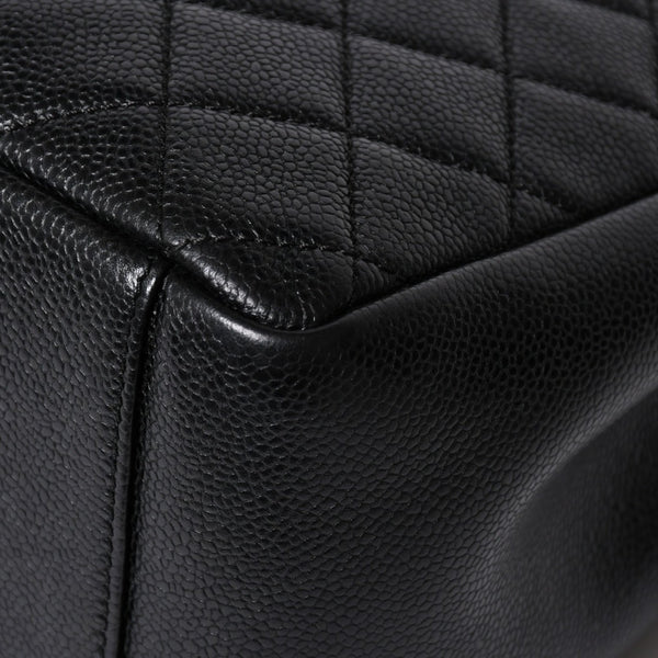 極美品 CHANEL シャネル GST チェーントートバッグ A50995 20番台 ブラック キャビアスキン シルバー金具 ココマーク 中古 4a007794