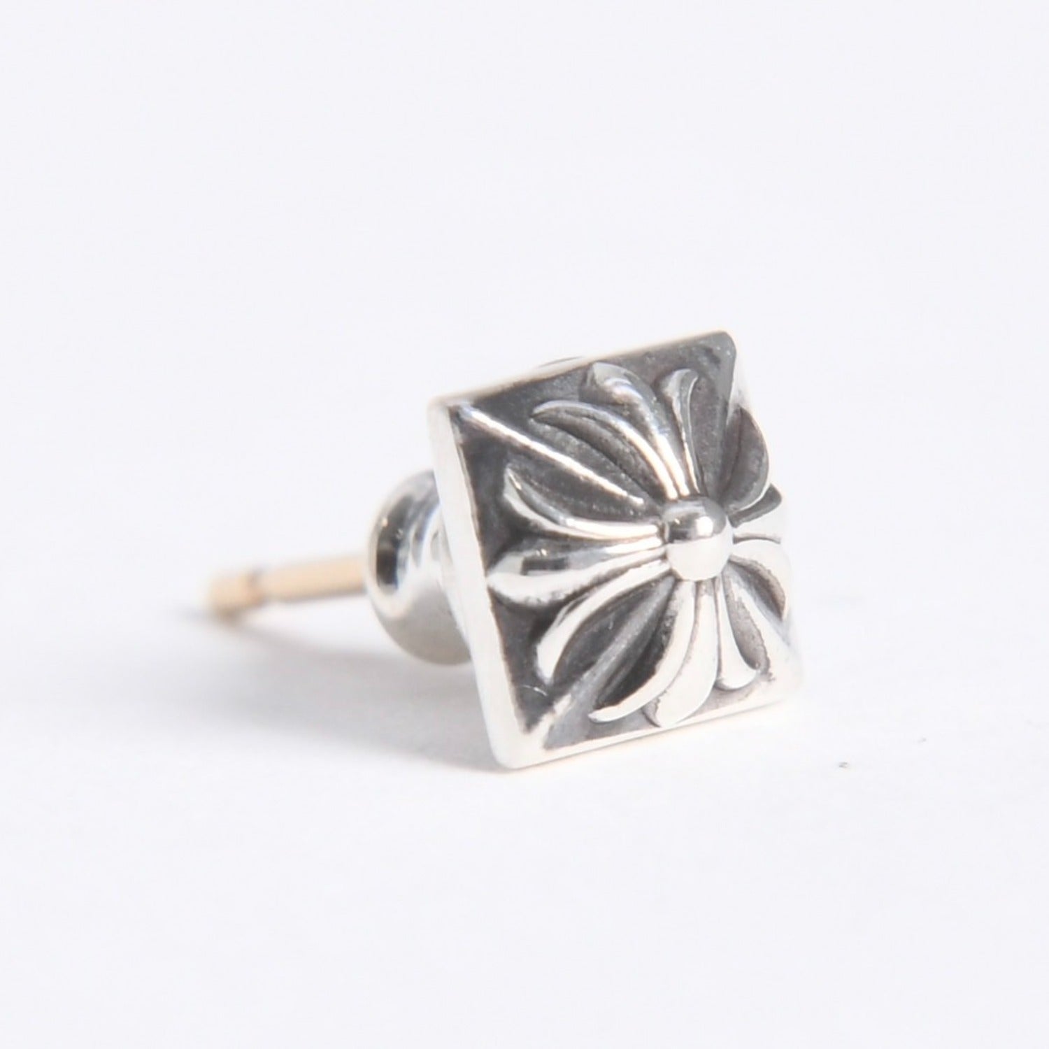 新品未使用 CHROME HEARTS クロムハーツ STUD PYRAMID PLS ピラミッド