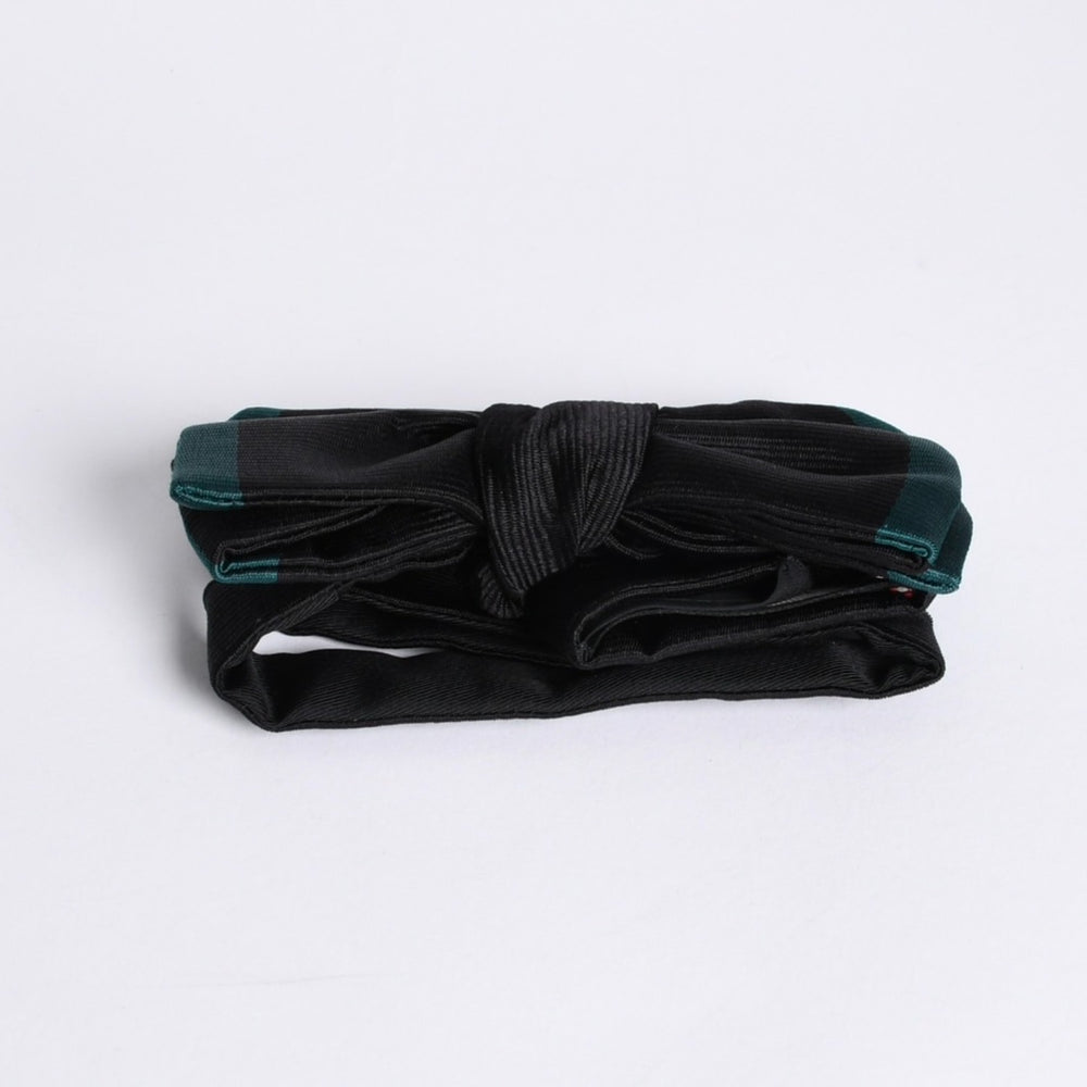 Like new GUCCI Gucci pre-tied bow tie bow tie black emerald green silk FREE size silk adjuster specification used 4a008173