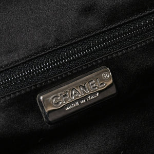 Very Good Condition CHANEL Clutch Bag Matelasse Black Lambskin Silver Hardware No. 13 Used 4a008197