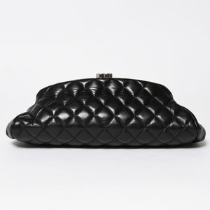 Very Good Condition CHANEL Clutch Bag Matelasse Black Lambskin Silver Hardware No. 13 Used 4a008197