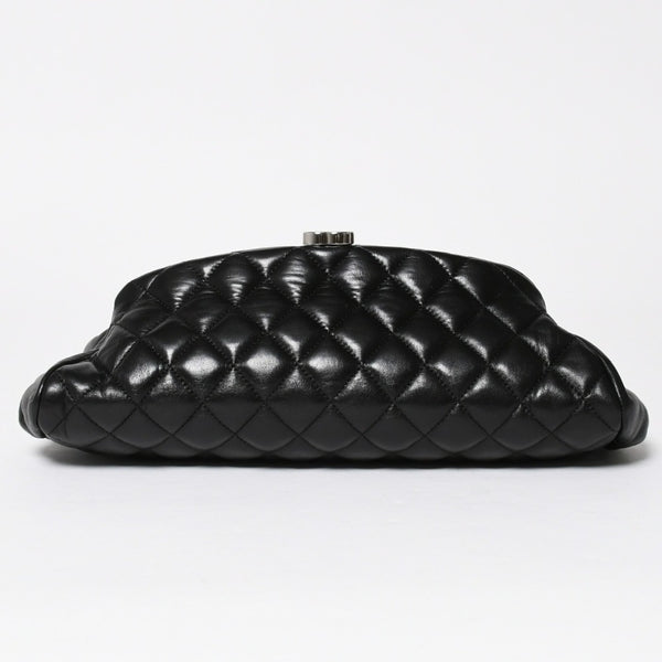 Very Good Condition CHANEL Clutch Bag Matelasse Black Lambskin Silver Hardware No. 13 Used 4a008197