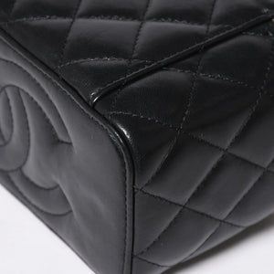 極美品 CHANEL シャネル バニティ チェーンショルダーバッグ ブラック ゴールド金具 ラムスキン ランダム番台 中古 4a008196