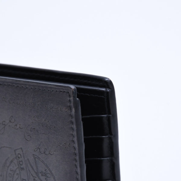 極美品 Berluti ベルルッティ 二つ折り財布 ウォレット ヴェネチア スクリット べルルティ レザー グレー 中古 4a008302