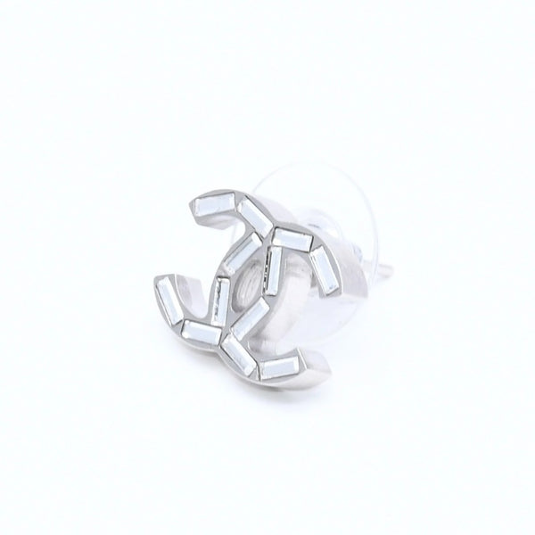 CHANEL シャネル ココマーク スタッドピアス 重量約3.98g B11P刻印 メタル シルバー ラインストーン 両耳用 美品 中古 4a007102