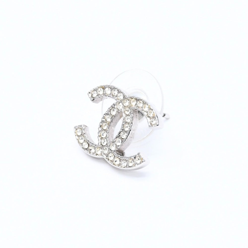 極美品 CHANEL シャネル ココマーク スタッドピアス 重量約2.67g 10A刻印 メタル ラインストーン シルバー 両耳用 中古 4a007091