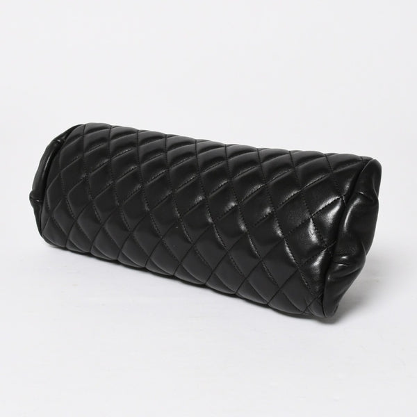 Very Good Condition CHANEL Clutch Bag Matelasse Black Lambskin Silver Hardware No. 13 Used 4a008197