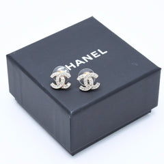 極美品 CHANEL シャネル ココマーク スタッドピアス 重量約2.68g F18V刻印 GP メタル ラインストーン ゴールド 両耳用 中古 4a007082