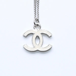 極美品 CHANEL シャネル ココマーク ネックレス 重量約5.77g 05V刻印 GP メタル ラインストーン 全長約43.0cm 中古 4a007105