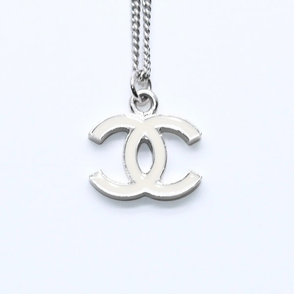 極美品 CHANEL シャネル ココマーク ネックレス 重量約5.77g 05V刻印 GP メタル ラインストーン 全長約43.0cm 中古 4a007105