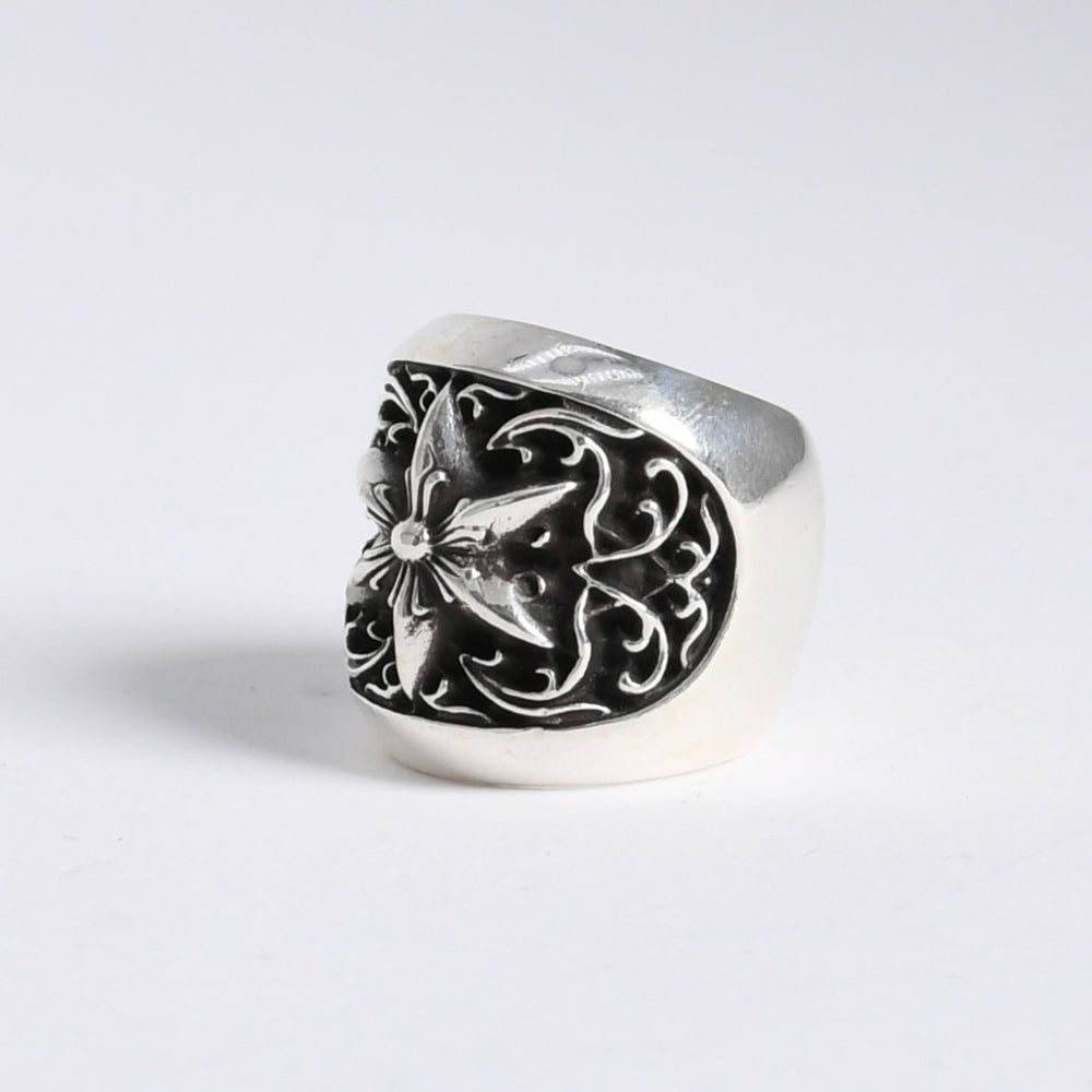 極美品 CHROME HEARTS クロムハーツ CLASSIC OVAL STAR クラシック オーバルスターリング 重量約33.95g サイズ11.5号 中古 4a008230