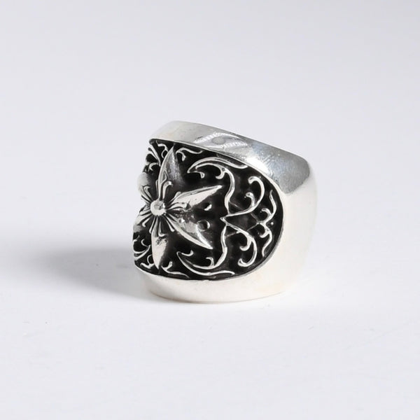 極美品 CHROME HEARTS クロムハーツ CLASSIC OVAL STAR クラシック オーバルスターリング 重量約33.95g サイズ11.5号 中古 4a008230
