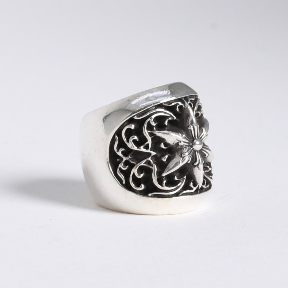 極美品 CHROME HEARTS クロムハーツ CLASSIC OVAL STAR クラシック オーバルスターリング 重量約33.95g サイズ11.5号 中古 4a008230