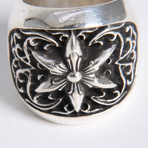 極美品 CHROME HEARTS クロムハーツ CLASSIC OVAL STAR クラシック オーバルスターリング 重量約33.95g サイズ11.5号 中古 4a008230