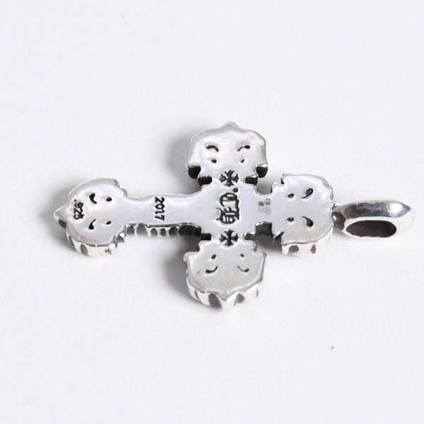 極美品 CHROME HEARTS クロムハーツ タイニー フィリグリー クロス パヴェダイヤモンド 純正 約4.84g ペンダント SV925 シルバー 中古 4a008208