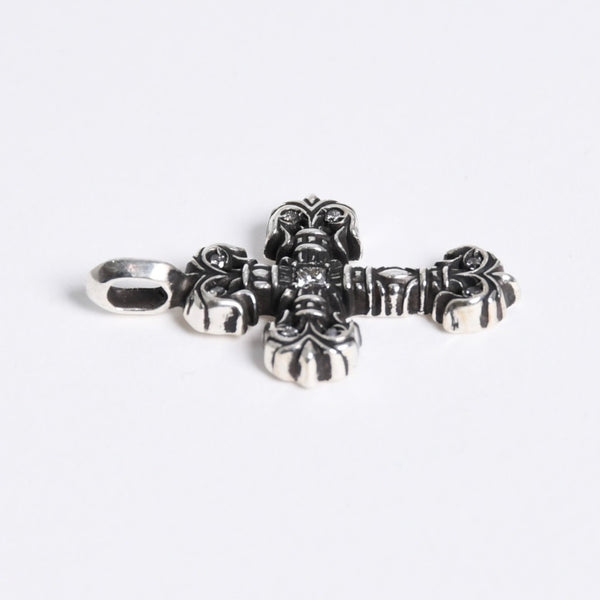極美品 CHROME HEARTS クロムハーツ タイニー フィリグリー クロス パヴェダイヤモンド 純正 約4.84g ペンダント SV925 シルバー 中古 4a008208