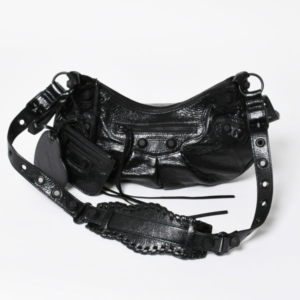 新品同様品 BALENCIAGA バレンシアガ Le Cagole ルカゴール ショルダーバッグ ブラック 671307 アリーナラムスキン 中古 4a008141