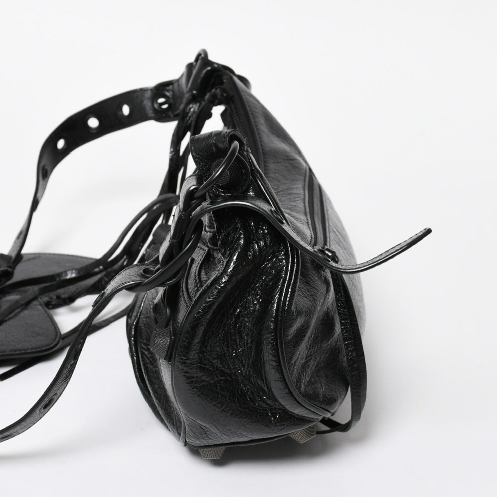 新品同様品 BALENCIAGA バレンシアガ Le Cagole ルカゴール ショルダーバッグ ブラック 671307 アリーナラムスキン 中古 4a008141