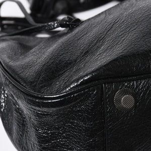新品同様品 BALENCIAGA バレンシアガ Le Cagole ルカゴール ショルダーバッグ ブラック 671307 アリーナラムスキン 中古 4a008141