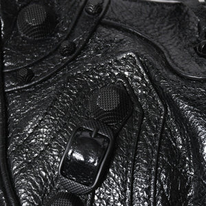 新品同様品 BALENCIAGA バレンシアガ Le Cagole ルカゴール ショルダーバッグ ブラック 671307 アリーナラムスキン 中古 4a008141