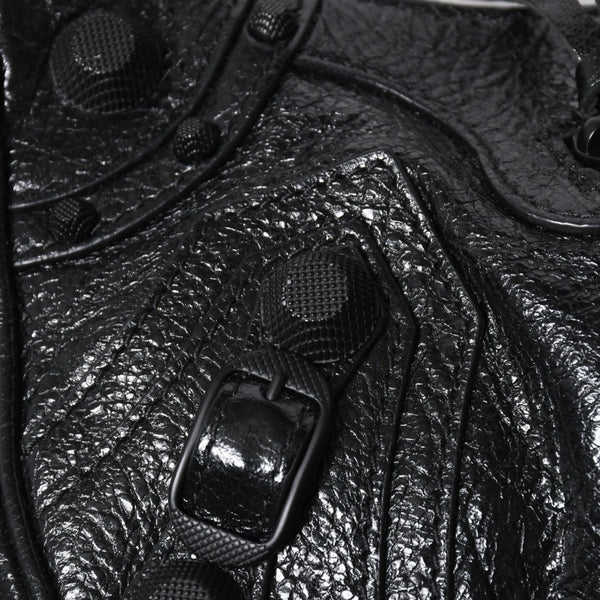 新品同様品 BALENCIAGA バレンシアガ Le Cagole ルカゴール ショルダーバッグ ブラック 671307 アリーナラムスキン 中古 4a008141