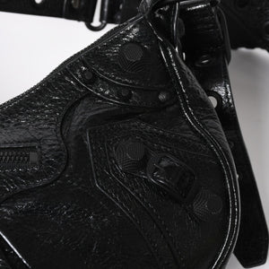 新品同様品 BALENCIAGA バレンシアガ Le Cagole ルカゴール ショルダーバッグ ブラック 671307 アリーナラムスキン 中古 4a008141
